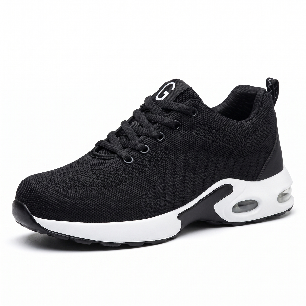 Sikkerhedssko sneaker på fod under arbejde