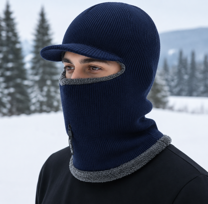 Balaclava i sort set forfra