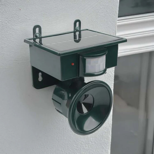 Solardrevet Dyreafskrækker – Ultralyd Bevægelsessensor – PIR