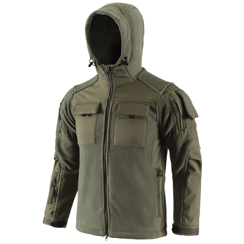Fleecejakke herre i cp-camouflage på model på ansitz