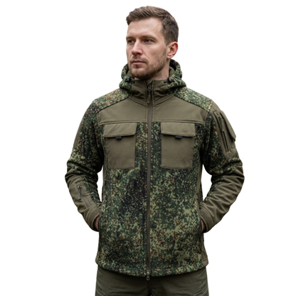 Fleecejakke herre i cp-camouflage detalje af manchet