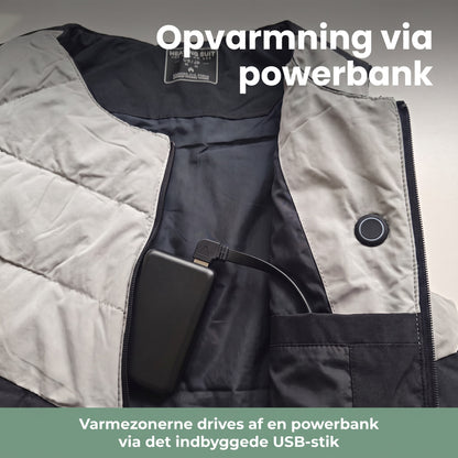 Varmevest – powerbank i det indbyggede USB-stik